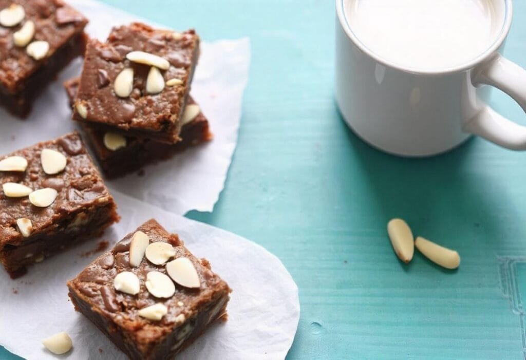 Almond Brownies